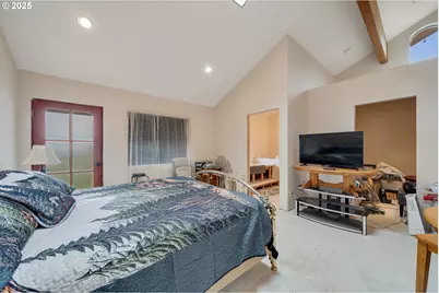 535 Kesterson Ct, Rockaway Beach, OR 97136 - Photo 11