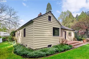 1310 Heater Ct, West Linn, OR 97068 - Photo 37