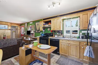 33838 E River Dr #125, Creswell, OR 97426 - Photo 7