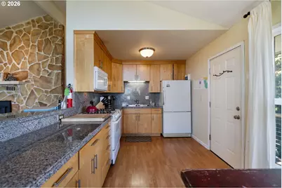 1075 Mordred Ct, Oceanside, OR 97134 - Photo 5