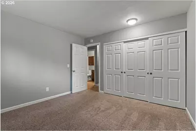 11353 SW Springwood Dr, Portland, OR 97223 - Photo 17