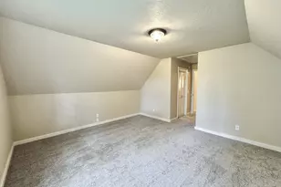 11880 Dupee Valley Rd, McMinnville, OR 97128 - Photo 23