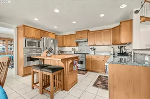 16331 SW Hoops Ct, Portland, OR 97223 - Photo 7
