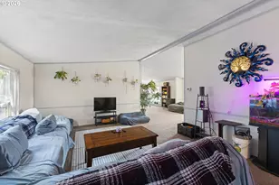 93720 Adams Ln, Coos Bay, OR 97420 - Photo 9