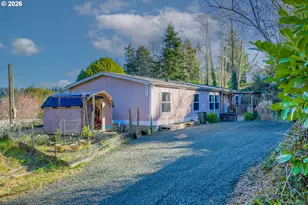 93720 Adams Ln, Coos Bay, OR 97420 - Photo 1