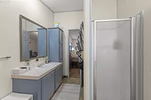 93720 Adams Ln, Coos Bay, OR 97420 - Photo 17