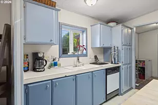 93720 Adams Ln, Coos Bay, OR 97420 - Photo 13