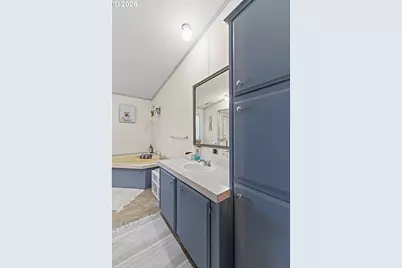 93720 Adams Ln, Coos Bay, OR 97420 - Photo 19