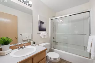 3812 S Kelly Ave, Portland, OR 97239 - Photo 25