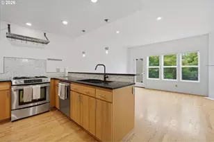1805 NE Halsey St, Portland, OR 97232 - Photo 11
