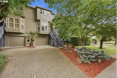 1805 NE Halsey St, Portland, OR 97232 - Photo 1