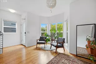 1805 NE Halsey St, Portland, OR 97232 - Photo 5