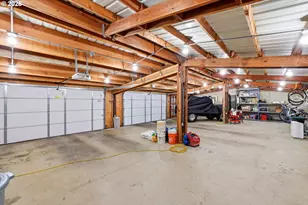 16900 SW McFee Pl, Hillsboro, OR 97123 - Photo 35