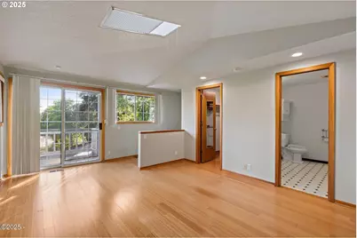 140 SE Bayview Ave, Depoe Bay, OR 97341 - Photo 23