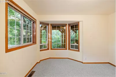 140 SE Bayview Ave, Depoe Bay, OR 97341 - Photo 33