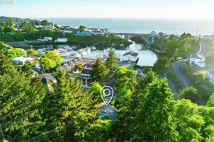 140 SE Bayview Ave, Depoe Bay, OR 97341 - Photo 45