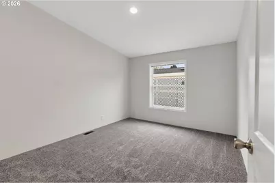 1400 Candlelight Dr #209, Eugene, OR 97402 - Photo 17