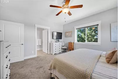 1194 SW Maple St, Dallas, OR 97338 - Photo 21