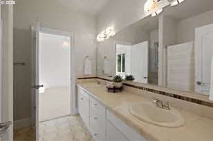 1136 NW Park Ridge Ln, Portland, OR 97229 - Photo 39