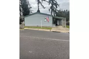 700 N Mill St, Creswell, OR 97426 - Photo 1