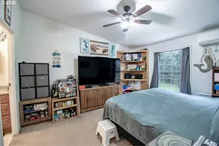 700 N Mill St, Creswell, OR 97426 - Photo 15