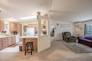 700 N Mill St, Creswell, OR 97426 - Photo 7