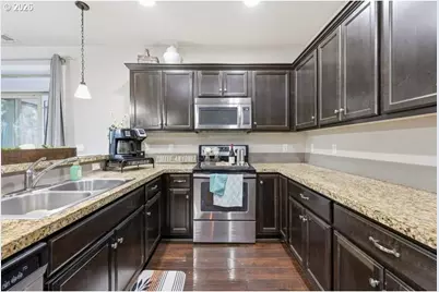 1560 NE Gardiner Dr, Estacada, OR 97023 - Photo 11