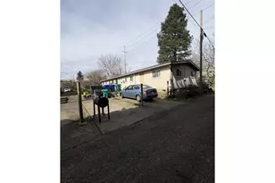 424 N Skidmore St, Portland, OR 97217 - Photo 3