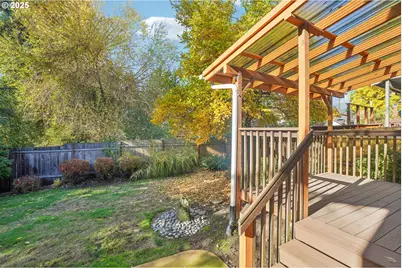 1305 Buchanan St, Oregon City, OR 97045 - Photo 31