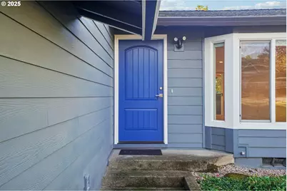 1305 Buchanan St, Oregon City, OR 97045 - Photo 3