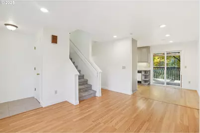 1305 Buchanan St, Oregon City, OR 97045 - Photo 5