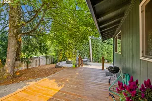 6262 SW Canby St, Portland, OR 97219 - Photo 19