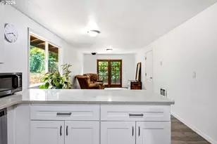 6262 SW Canby St, Portland, OR 97219 - Photo 9