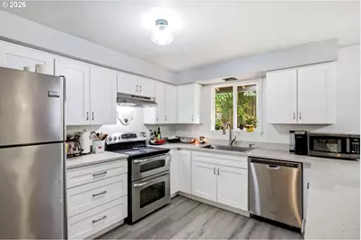 6262 SW Canby St, Portland, OR 97219 - Photo 7