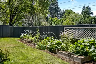 11507 SE Yamhill St, Portland, OR 97216 - Photo 27