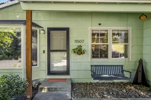 11507 SE Yamhill St, Portland, OR 97216 - Photo 33