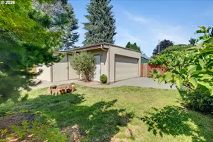 8329 SE Morrison St, Portland, OR 97216 - Photo 23
