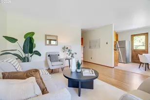 8329 SE Morrison St, Portland, OR 97216 - Photo 5