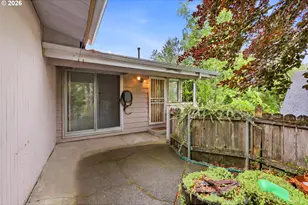 2555 SW Sunset Blvd, Portland, OR 97239 - Photo 19