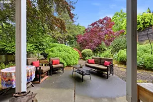 2555 SW Sunset Blvd, Portland, OR 97239 - Photo 17