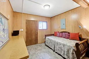2555 SW Sunset Blvd, Portland, OR 97239 - Photo 15