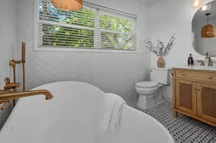 1195 NW Garibaldi St, Hillsboro, OR 97124 - Photo 17