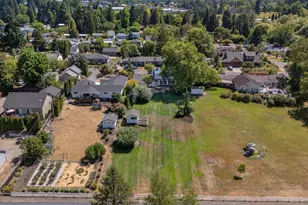 1195 NW Garibaldi St, Hillsboro, OR 97124 - Photo 43