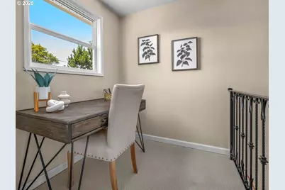 1195 NW Garibaldi St, Hillsboro, OR 97124 - Photo 29