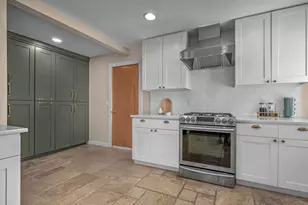 1195 NW Garibaldi St, Hillsboro, OR 97124 - Photo 11