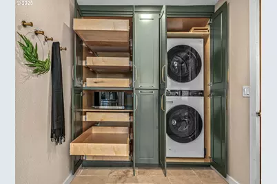 1195 NW Garibaldi St, Hillsboro, OR 97124 - Photo 13