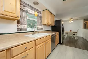 791 SW Linden Ln, Dundee, OR 97115 - Photo 15