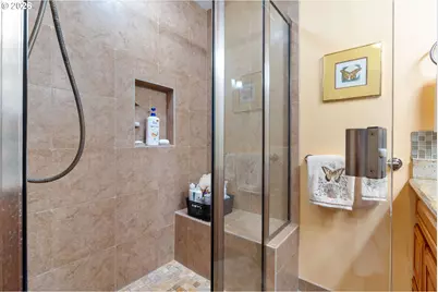 3362 SE Willow St, Hillsboro, OR 97123 - Photo 13