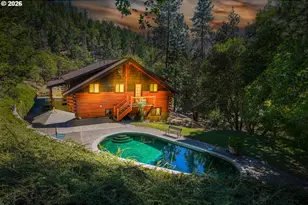 5361 Jacksonville Hwy, Jacksonville, OR 97530 - Photo 13