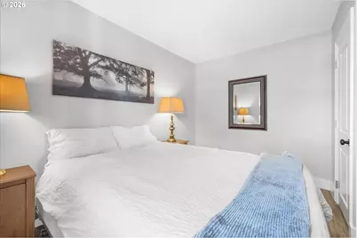 809 Jq Adams St, Oregon City, OR 97045 - Photo 9